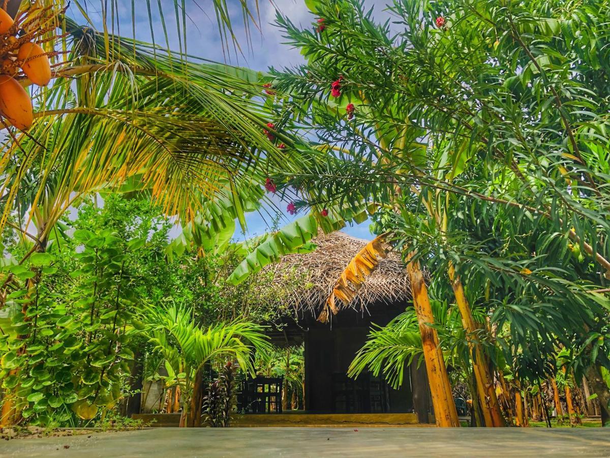 Richards Cabanas Tissamaharama Bagian luar foto