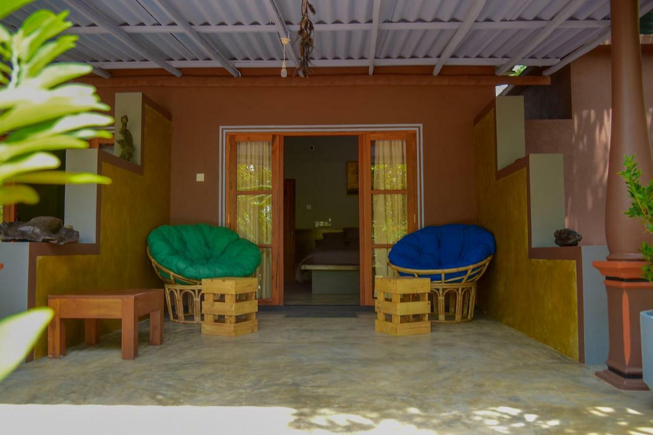 Richards Cabanas Tissamaharama Bagian luar foto